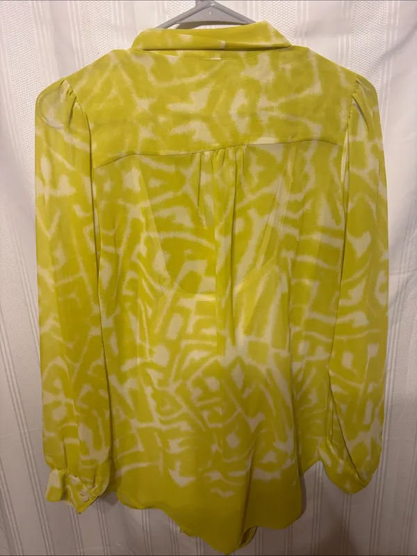 Madison Yellow and White Tie-Neck Blouse - Image 4