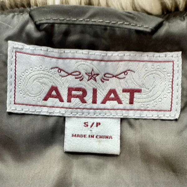 Ariat Women's Stripes Faux Fur Vest in Gray and Ivory, Size Smal - Image 5