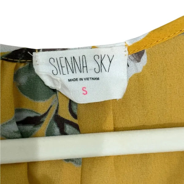 Romper Jumpsuit yellow floral size small by sienna sky perfect for fall w denim - Image 3