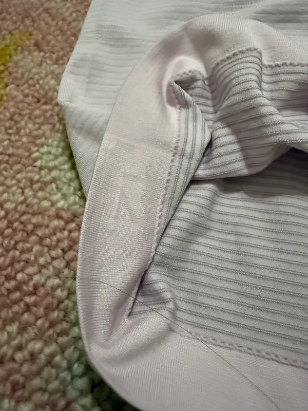 Lululemon Swiftly Tech Short Sleeve Shirt - Image 3