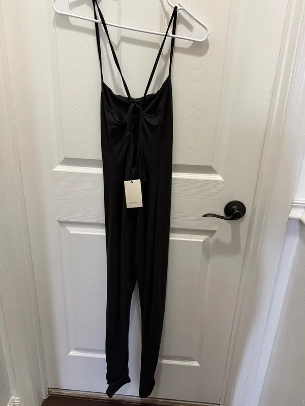 NWT BUMPSUIT Farrah Black Tie Back Maternity Jumpsuit Size M - Image 4