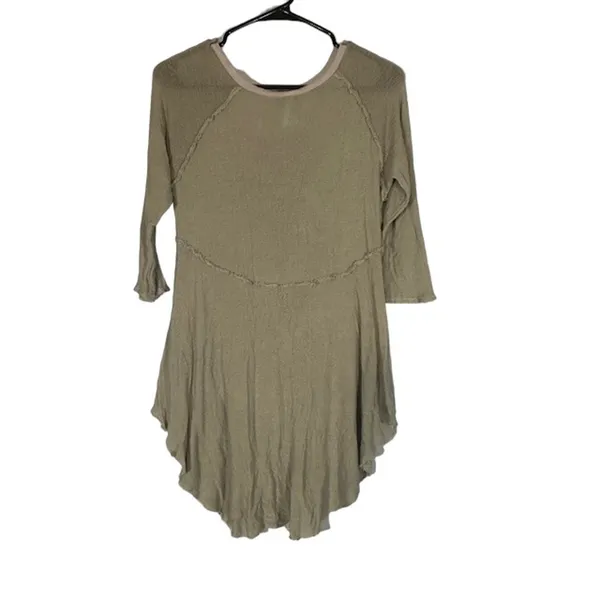 Free People Intimately Olive Gauze Distressed Scoop Neck Shirt Women Sz L - Image 2