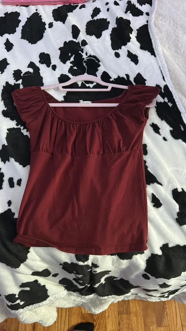 PacSun Top Burgundy - Image 2