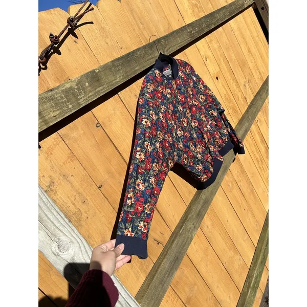 Karen Scott Vintage Floral Button Top Shirt‎ Large cottage Blue Red Winter Fall - Image 4