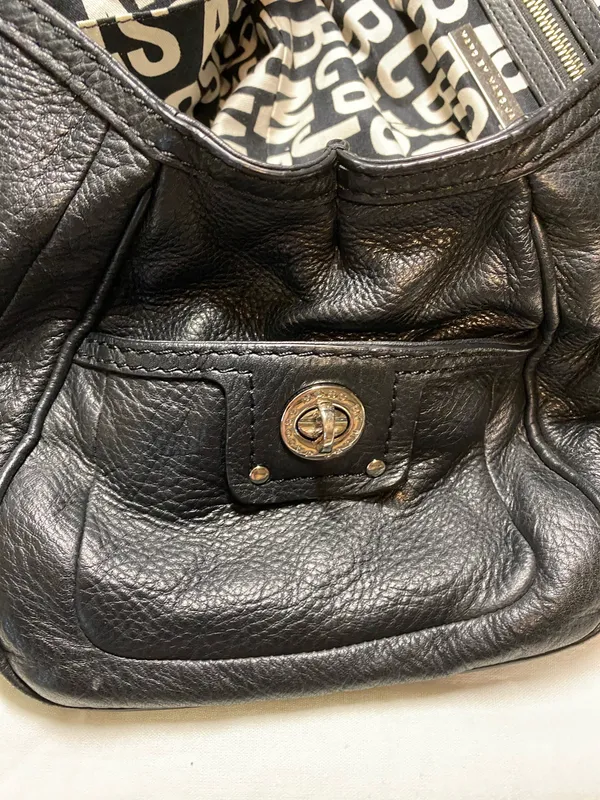 Marc by Marc Jacobs Leather Bag - Image 8