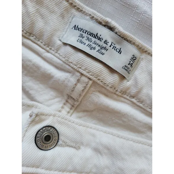 Abercrombie & Fitch The 90’s Straight Ultra High Rise Women's Jeans Sz 32 Cream - Image 6