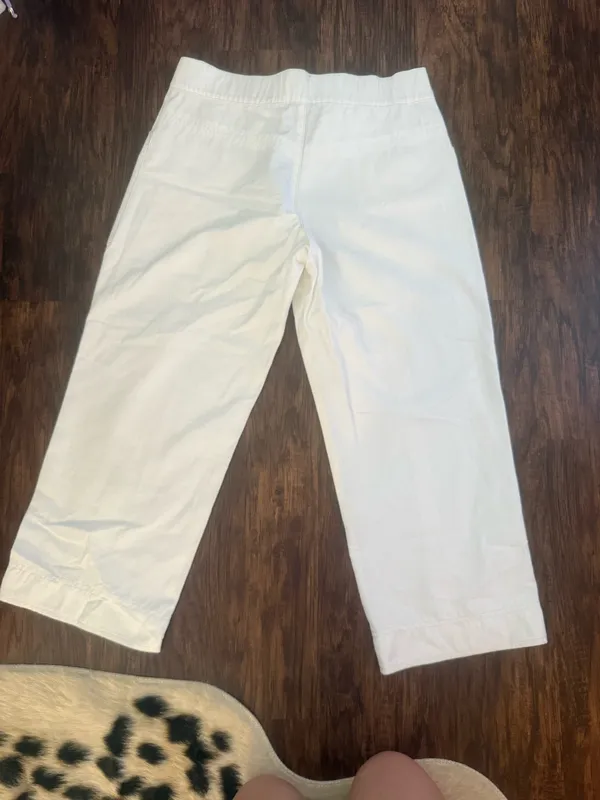 Nike White Capri Pants - Image 3
