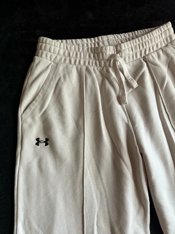 Under Armour Women’s Medium White Cream Flare Joggers - Image 2