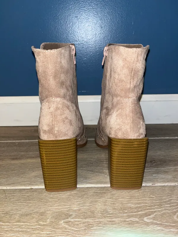Lulus booties - Image 3