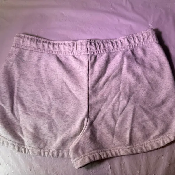 Nike Women's Athletic White Shorts - Image 6