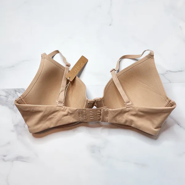 NWT Skims Fits Everybody Scoop Plunge Bra - Image 4