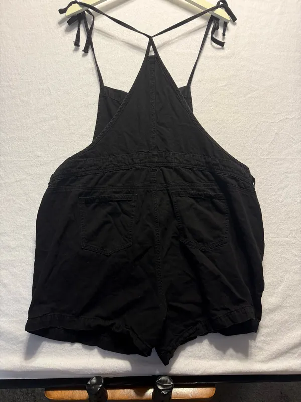 Torrid overall shorts  - Image 8