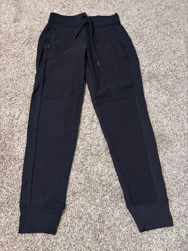 Athleta Headlands Hybrid Trek Joggers Size 4 - Image 2
