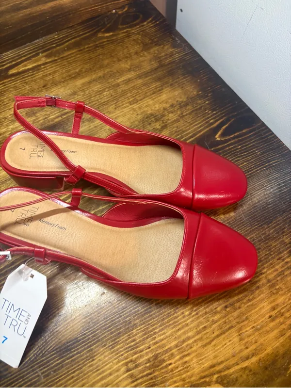 Time And Tru Red Sling Back Flats Size 7 - Image 4