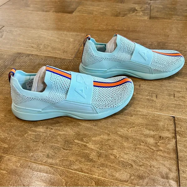 APL Women’s TechLoom Bliss Shoes Blue Orange Size 8 Brand New - Image 4
