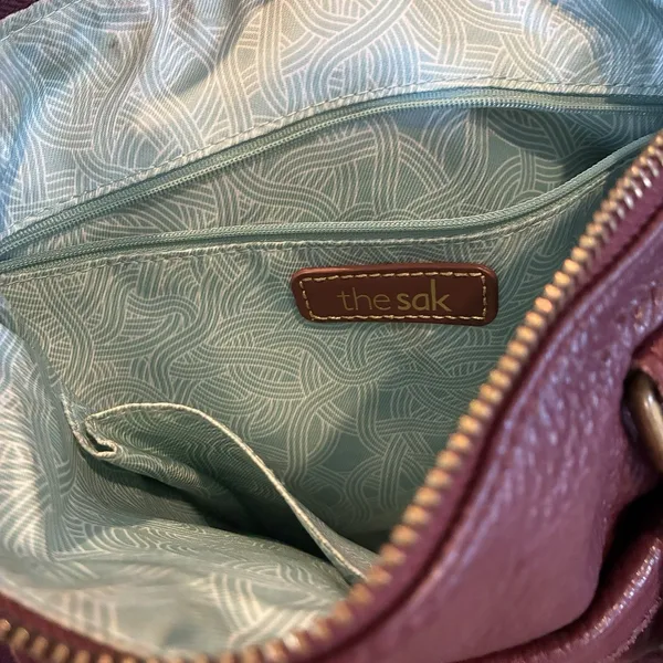 The Sak Wine Pebbled Leather Crossbody With Top Handles Purse Butter Soft EUC - Image 15