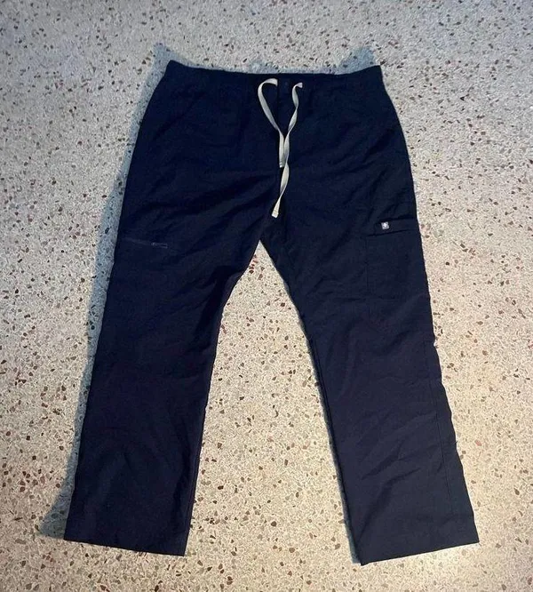 Figs Cairo™ Cargo Scrub Pants X-Large’s navy - Image 5