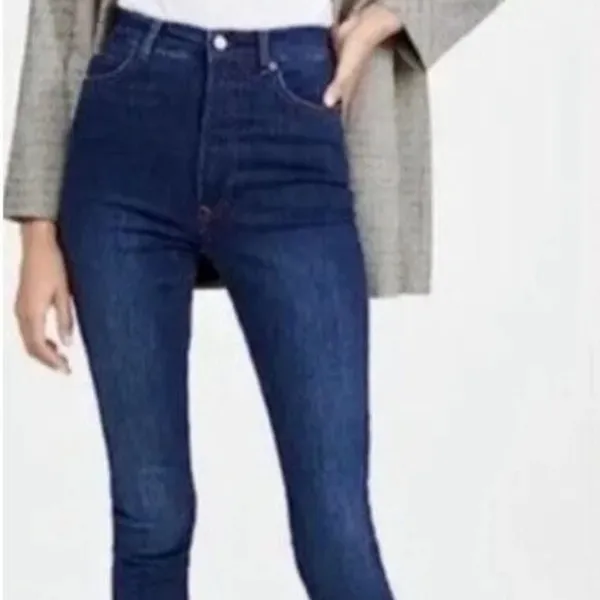 Reformation‎ Dark wash blue high rise Skinny Jeans Neris Wash size 24 - Image 3