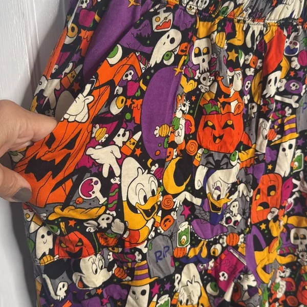 Disney Mickey Mouse and Friends Halloween Spooky Pants W-999 Size Large - Image 2