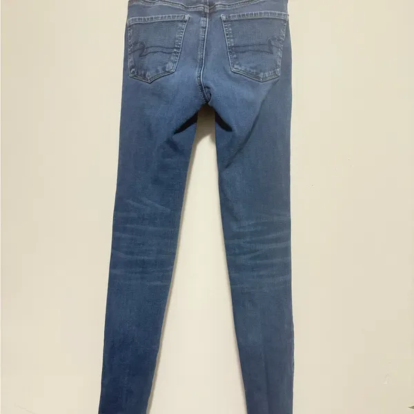 American Eagle Outfitters Women's Skinny Jeans in Blue - Image 4