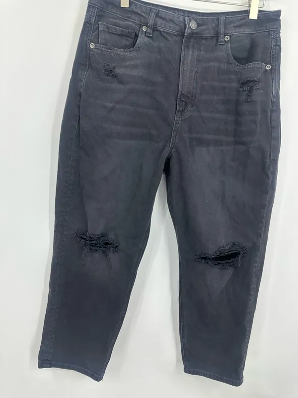 American Eagle Outfitters Black Mom Straight Jeans Size 12 Short Distressed Boho - Image 3