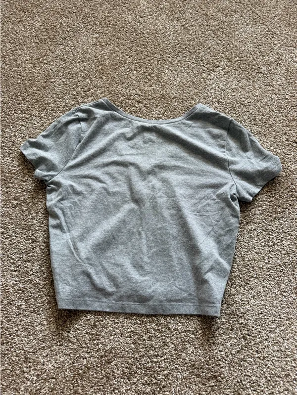 Wild Fable Crop Grey Top - Image 2