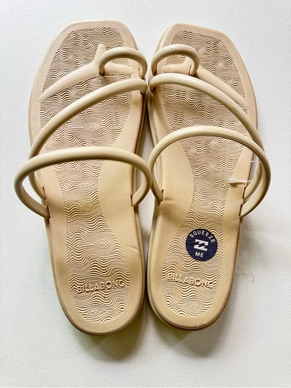 Billabong Women’s Neutral Beige Strappy Slide Sandals - Image 4