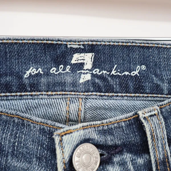 7 For All Mankind Jeans Women's 24 Bootcut Blue Distressed Excellent - Image 3