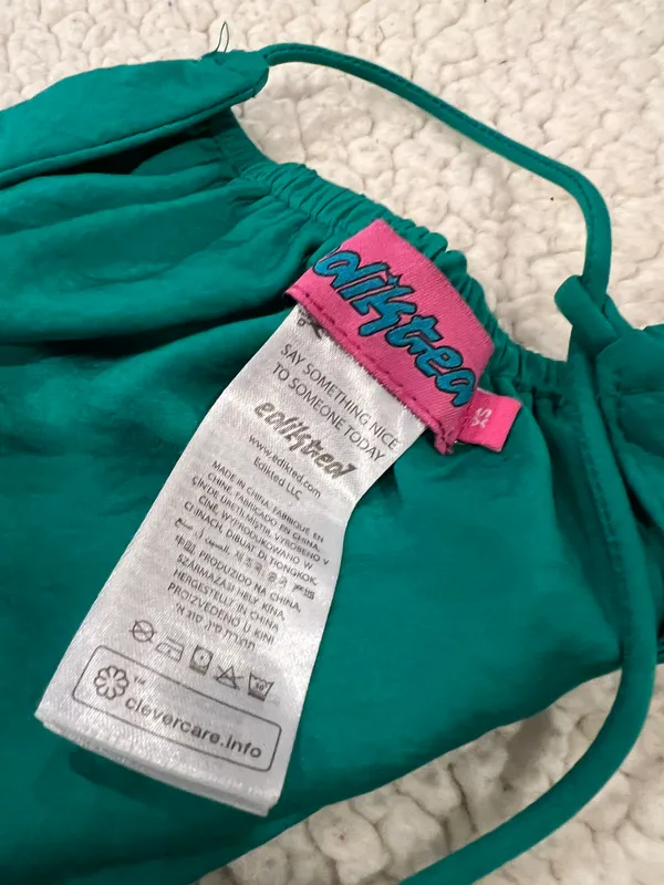 Edikted Green Top - Image 2