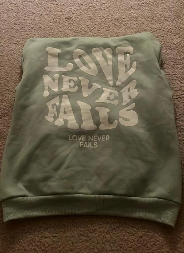 Amazon Sweatshirt - Image 2