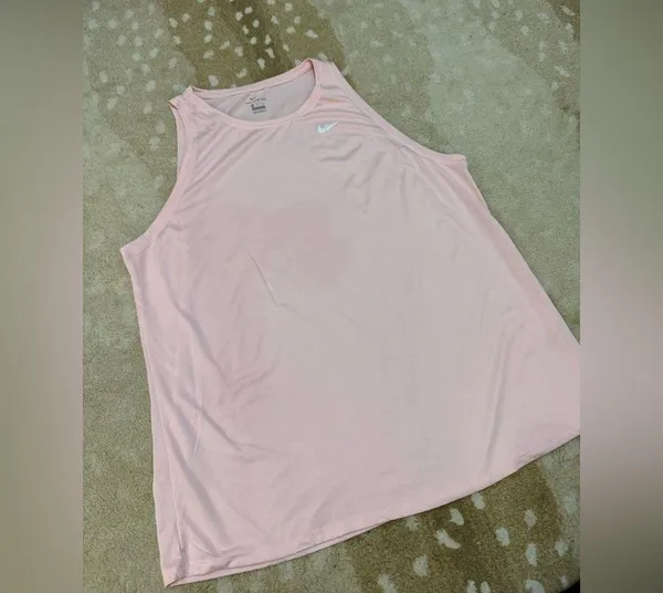 Nike light pink workout top women’s plus size XXL - Image 4