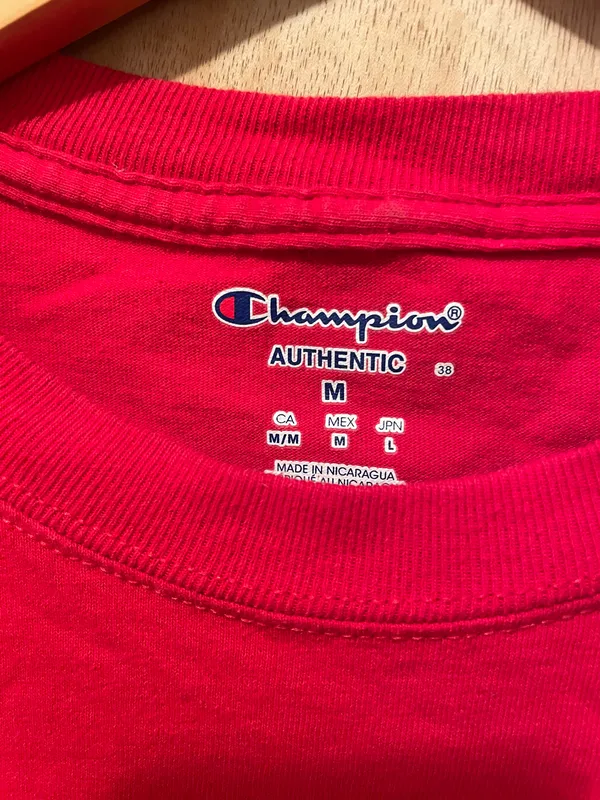 Champion Rutgers University T Shirt New Jersey College Red Size medium small stain as seen in picture - Image 6