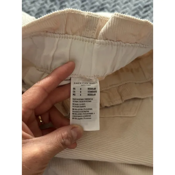 American Eagle Women's Real Good Stretch‎ Baggy Corduroy Cargo Pants Size 8 - Image 4