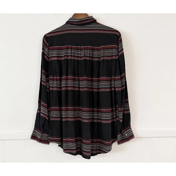 Intro Love the Fit Women’s Button Front Blouse Size M Black Red Stripe Rayon NWT - Image 3
