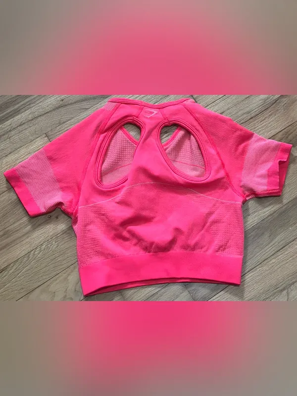 #88 Gymshark Pink Ultra Seamless Crop Top Size S - Image 9