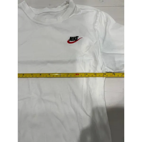 The Nike Tee White Embroidered Swoosh Logo T‎ Shirt XS - Image 4