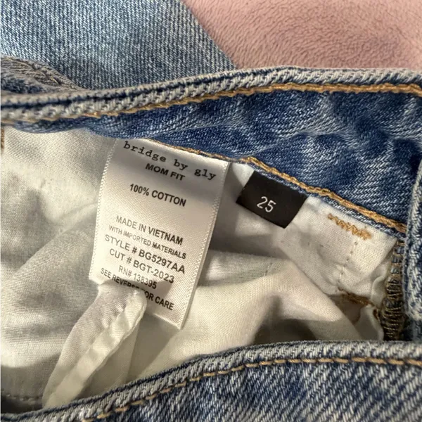 Brides by Gly (Buckle) Mom Fit Jeans - Image 3