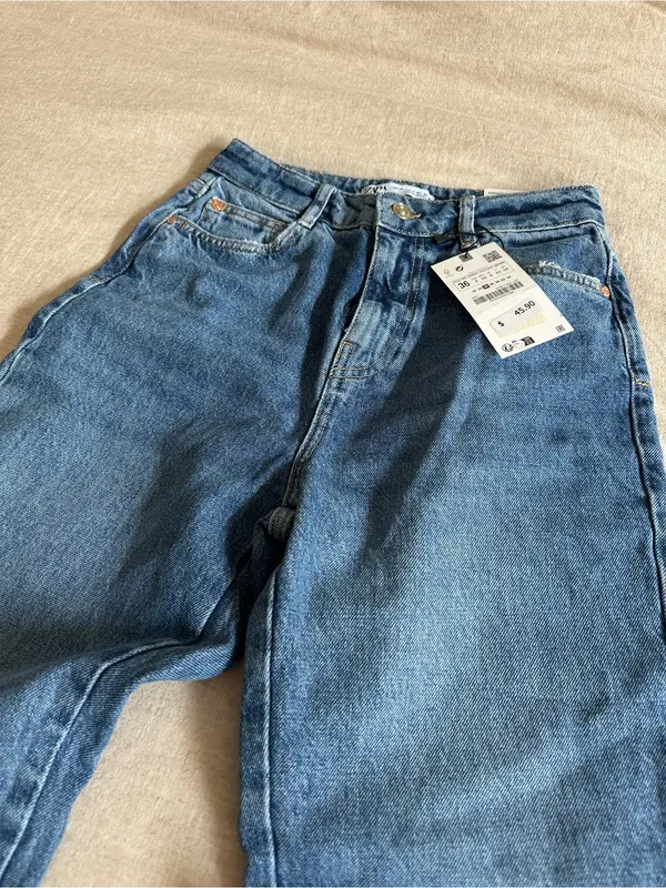 NWT Zara Straight Fit High Rise Jeans Denim size US4 - Image 2