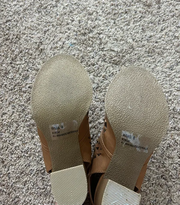 Summer Block Heels Tan Size 8 - Image 3