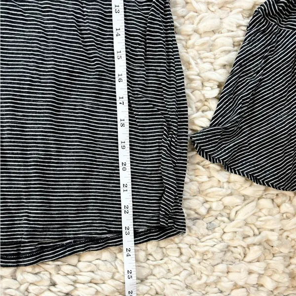 AE flare sleeve stripe soft sexy tee XS - Image 7