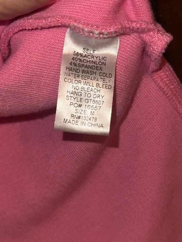Pink Ribbed Turtleneck Sweater Size M - Image 4