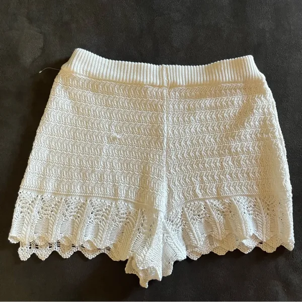 House Of Spence Crocheted Skort Size Medium EUC - Image 2