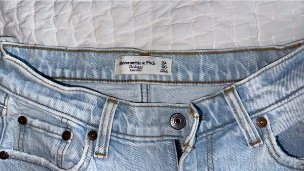 Abercrombie The Baggy Low-Rise - Image 2