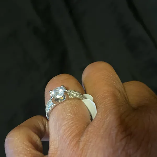 CZ Sterling Silver 925 Size 6 Ring - Image 3