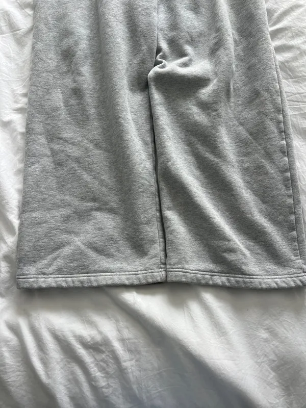 Grey aritzia sweats  - Image 5