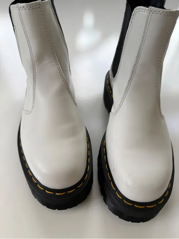 Dr. Martens 2976 QUAD Platform Chelsea Boots size 8 - Image 3