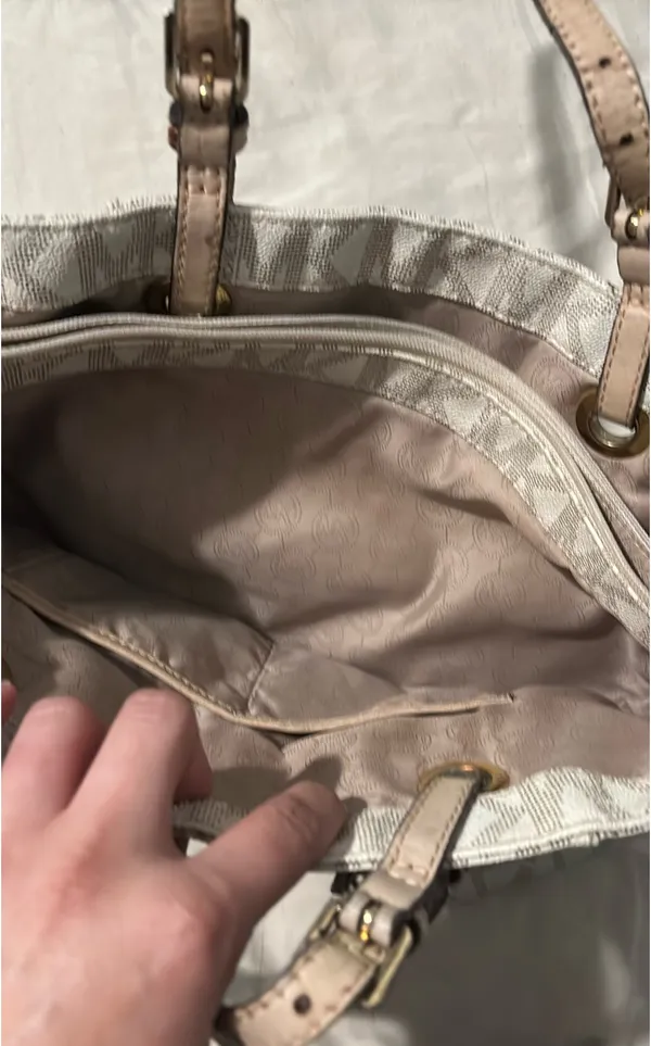 Michael Kors Tote Purse - Image 3