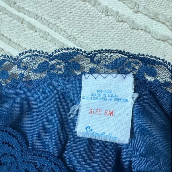 Vintage Made in the USA Lace Trim Navy Blue Slip Lingerie Top - Image 4