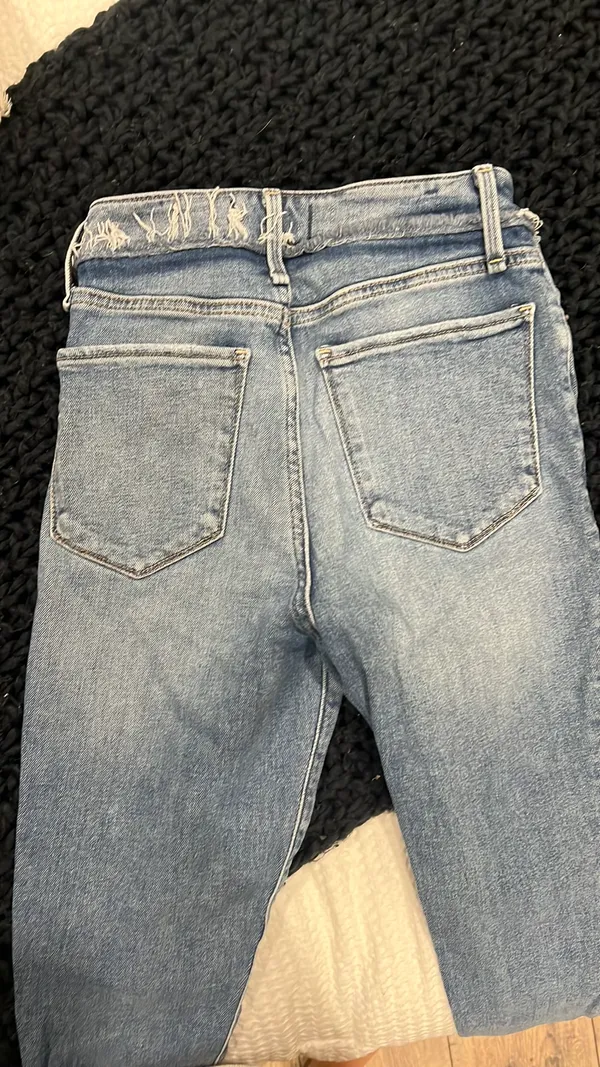 Abercrombie Jeans - Image 3