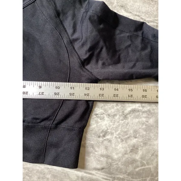 Halara NWOT Womens Black Seamless Long Sleeve Ribbed Crop Top Activewear Size XS - Image 5